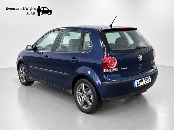 Volkswagen Polo 2 of 13