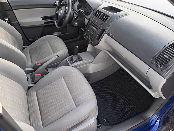 Volkswagen Polo 7 of 13