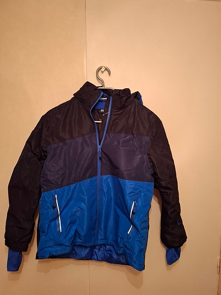 Product image 1 of 3