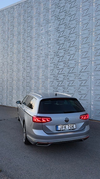 Volkswagen Passat 7 of 13