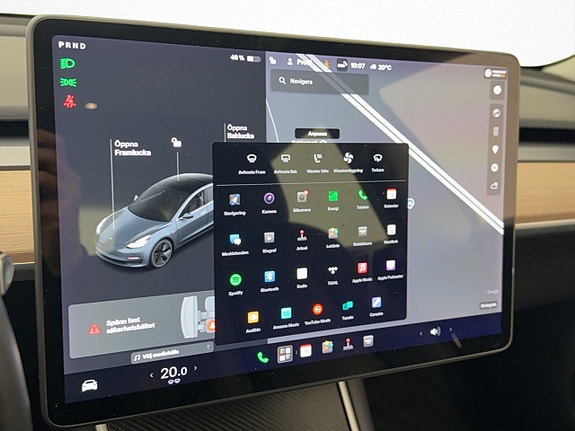 Tesla Model 3 21 of 27