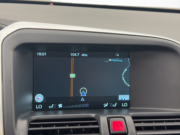 Volvo XC60 19 of 26