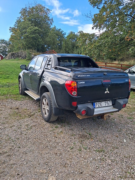 Mitsubishi L200 3 of 5