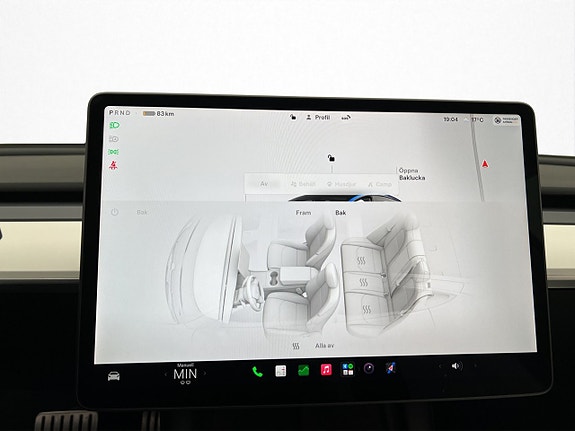 Tesla Model 3 23 of 29