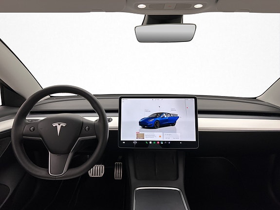 Tesla Model 3 16 of 29