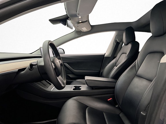 Tesla Model 3 10 of 30