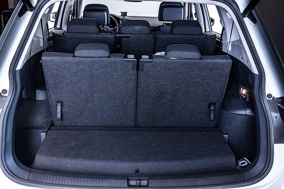 Volkswagen Tiguan Allspace 27 of 28