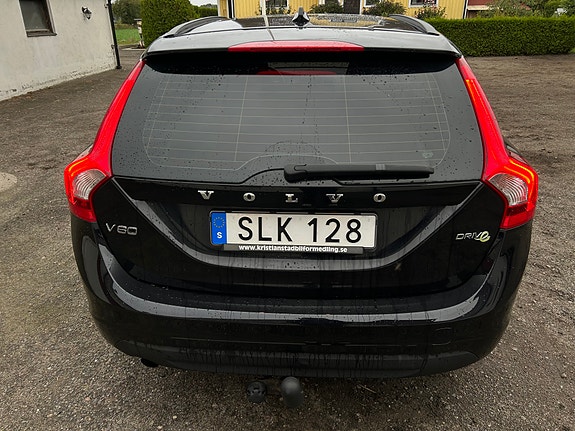 Volvo V60 7 of 13