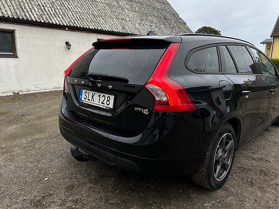 Volvo V60 5 of 13
