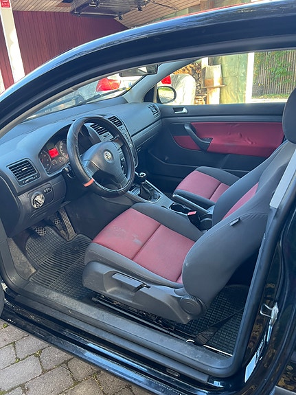 Volkswagen Golf V 5 of 13