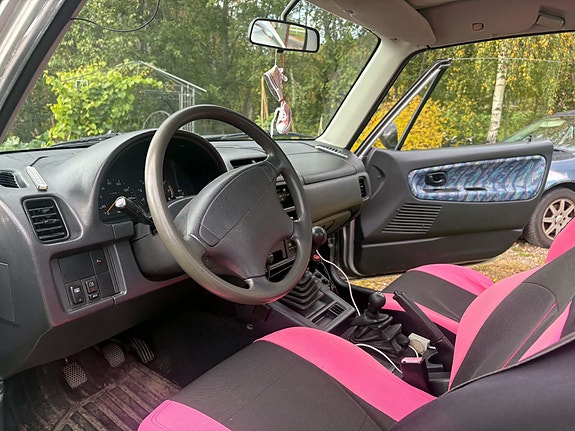Suzuki X-90 5 of 5