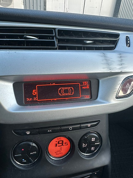 Citroen C3 12 of 14