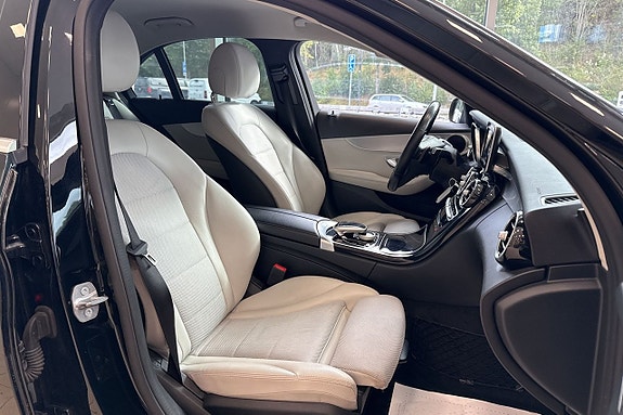 Mercedes-Benz C220 d 7 of 16