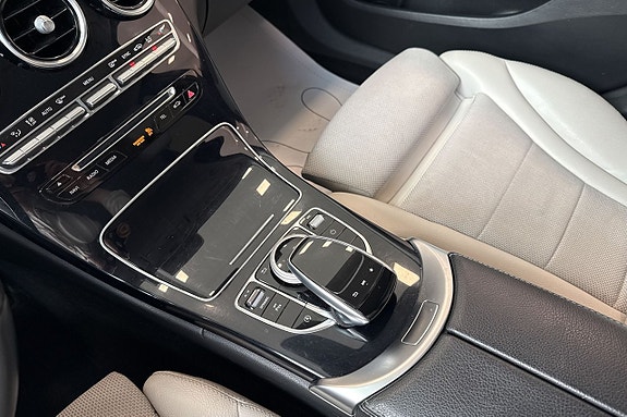 Mercedes-Benz C220 d 13 of 16