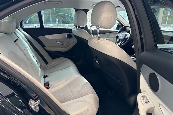Mercedes-Benz C220 d 8 of 16