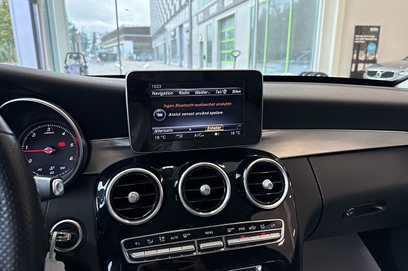 Mercedes-Benz C220 d 11 of 16