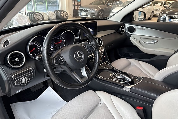 Mercedes-Benz C220 d 4 of 16