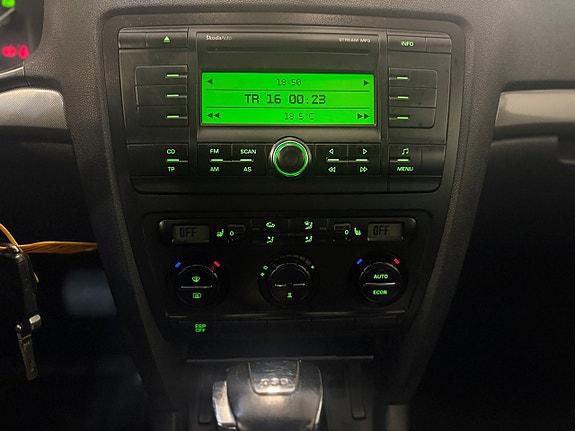 Skoda Octavia 16 of 19