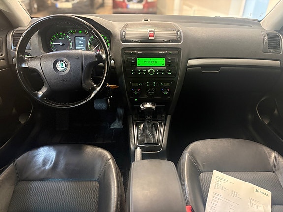 Skoda Octavia 12 of 19