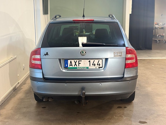 Skoda Octavia 4 of 19