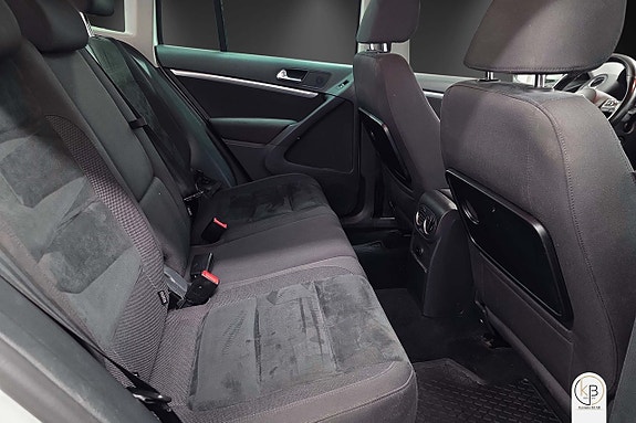 Volkswagen Tiguan 12 of 21
