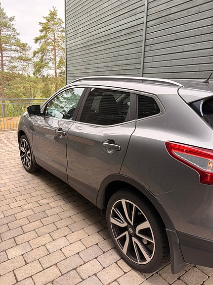 Nissan Qashqai 3 of 5