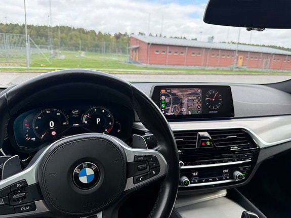 BMW 520d 4 of 7
