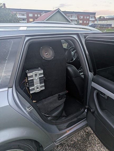 Audi A4 7 of 14