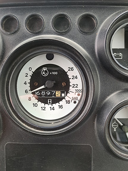 Ford 8210 5 of 6