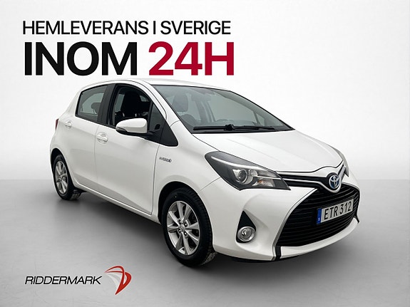 Toyota Yaris 3 of 29