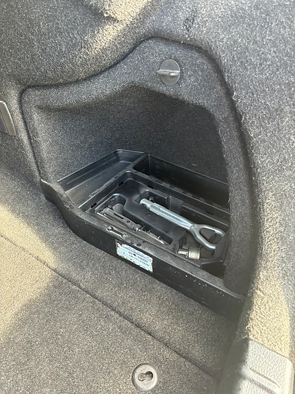 BMW 335i 23 of 26