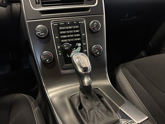 Volvo S60 19 of 22
