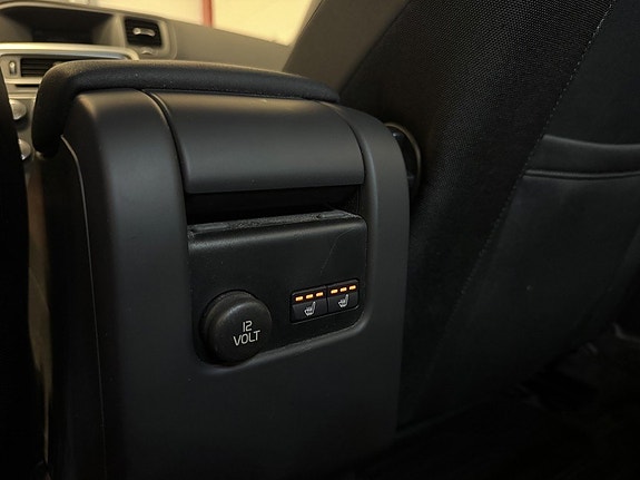 Volvo S60 11 of 22
