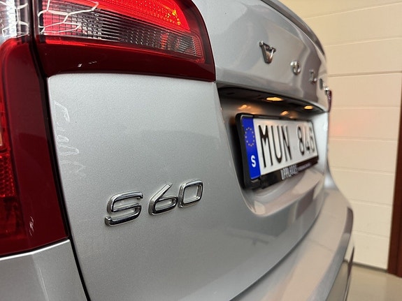Volvo S60 6 of 22