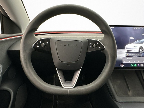Tesla Model 3 14 of 30