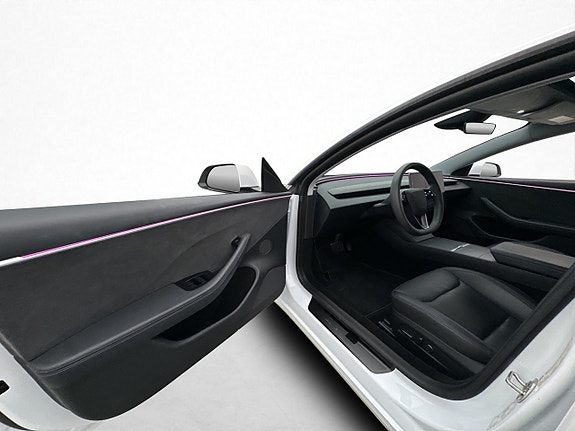 Tesla Model 3 10 of 30