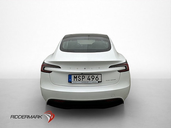 Tesla Model 3 7 of 30
