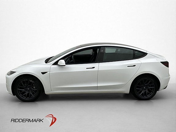 Tesla Model 3 9 of 30