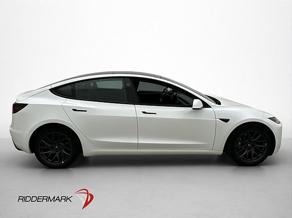 Tesla Model 3 5 of 30