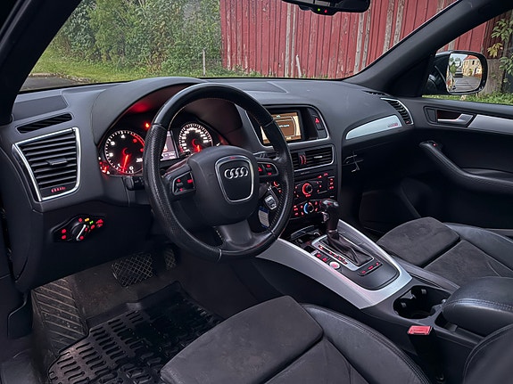 Audi Q5 6 of 9