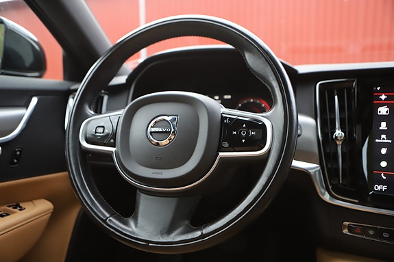 Volvo V90 19 of 22