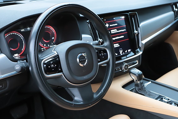 Volvo V90 17 of 22
