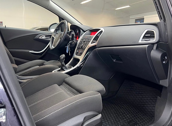 Opel Astra 7 of 14