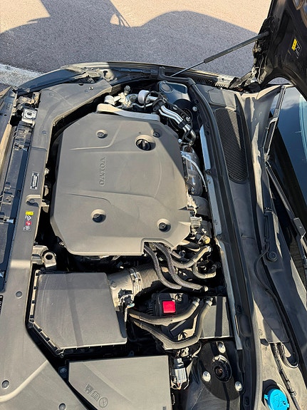 Volvo V60 10 of 14
