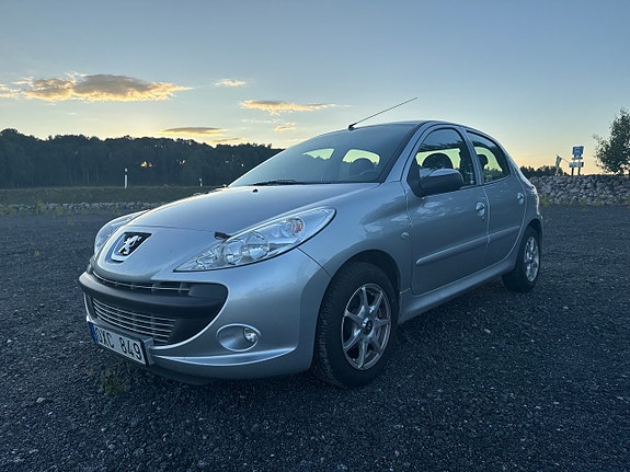 Peugeot 206+