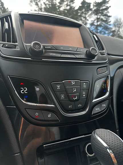 Opel Insignia Country Tourer 14 of 17