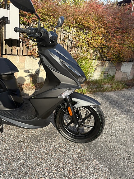 Kymco Super 8R 5 of 12