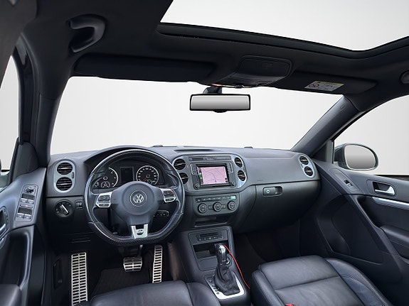 Volkswagen Tiguan 14 of 30