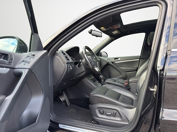 Volkswagen Tiguan 12 of 30