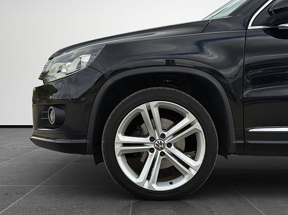 Volkswagen Tiguan 10 of 30